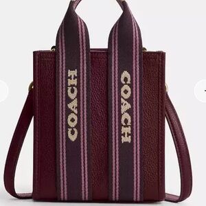 Coach  NWT